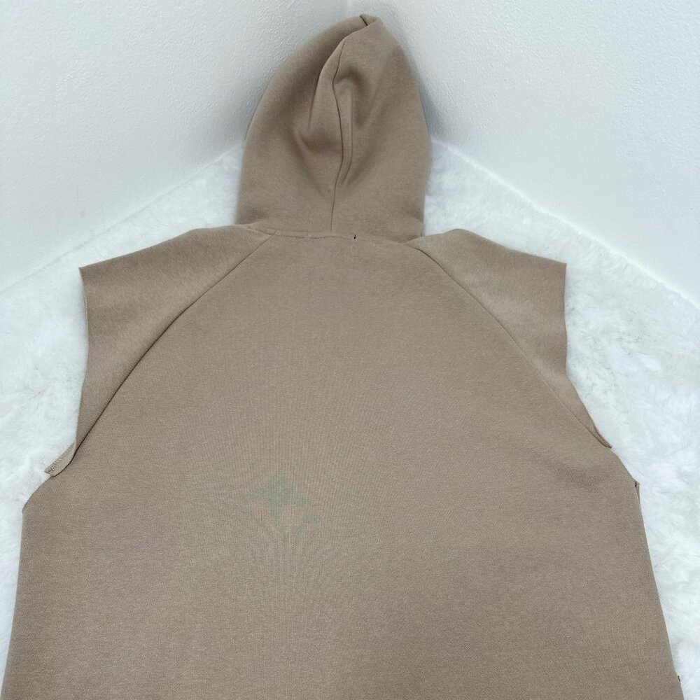 Forever 21 Men’s Athletic Hoodie - Picture 8 of 11